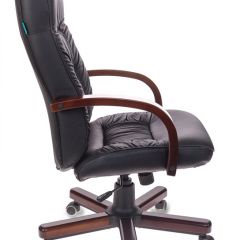 Кресло руководителя Бюрократ T-9908/WALNUT в Александровском - alexsandrovskoe.mebel24.online | фото 3