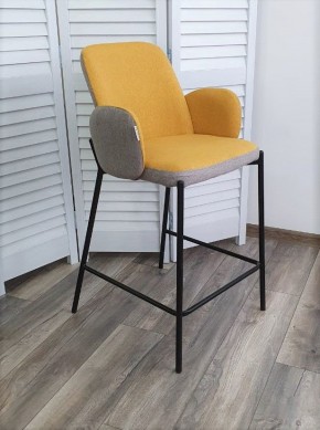 Полубарный стул NYX (H=65cm) VF106 желтый / VF120 серый М-City в Александровском - alexsandrovskoe.mebel24.online | фото 2